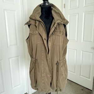 Velvet by Graham & Spencer Olive removable hood Utility Vest